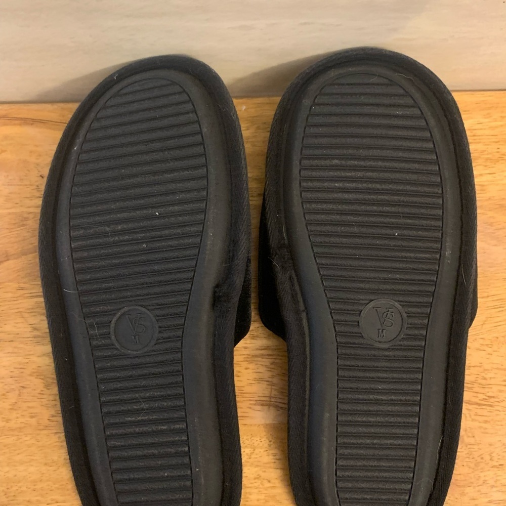 Victoria Secret Black Pom Pom Slippers - Picture 5 of 5